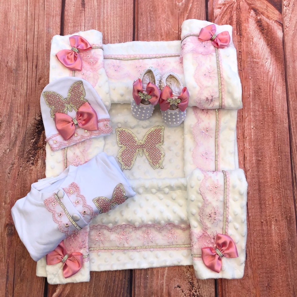 Baby girl take me home set